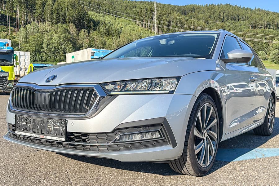 PKW Skoda Octavia Combi 2,0 TDI